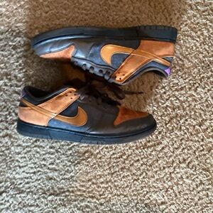 Used Nike dunk low cider 9.5